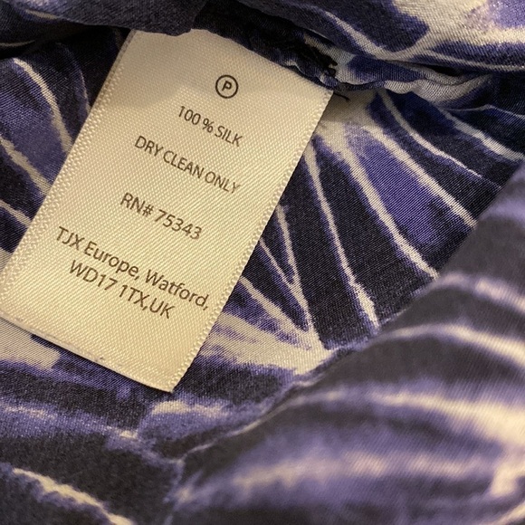 100% Silk blouse. - Picture 6 of 11